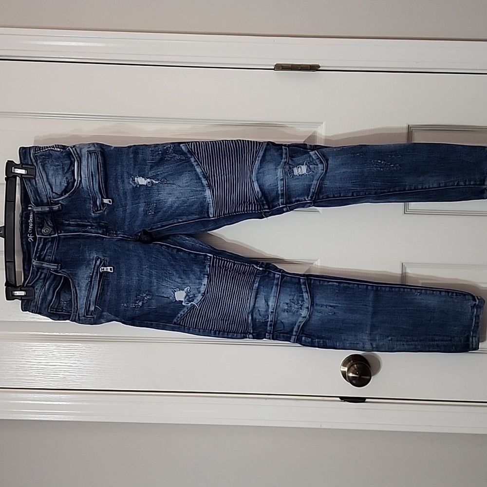 Crysp Denim Jeans